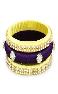 Silk Threaded Bangels Set