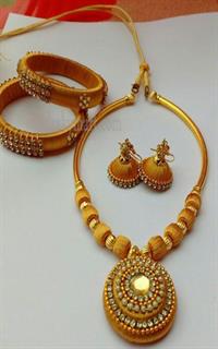 Silk Therad Jewellery Set
